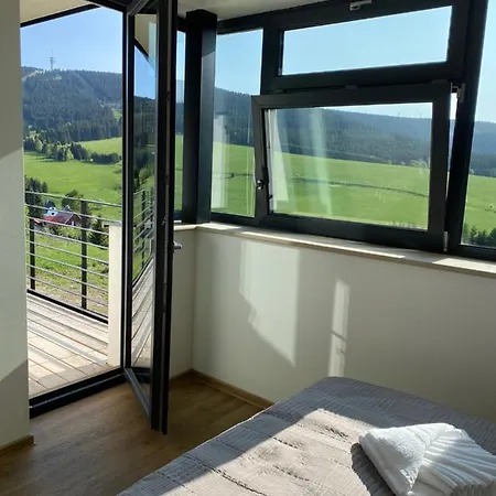 Enzian Apartment Loucna pod Klinovcem